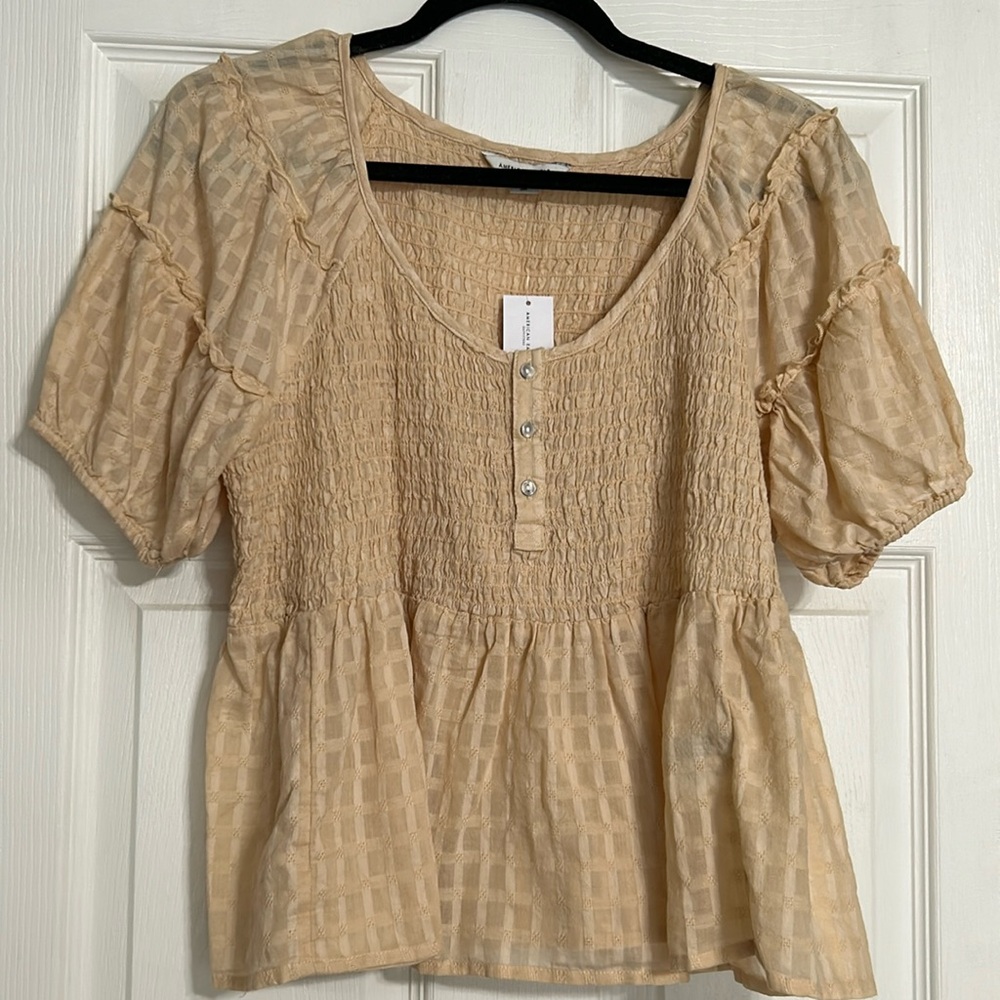 American Eagle peasant top. Large.